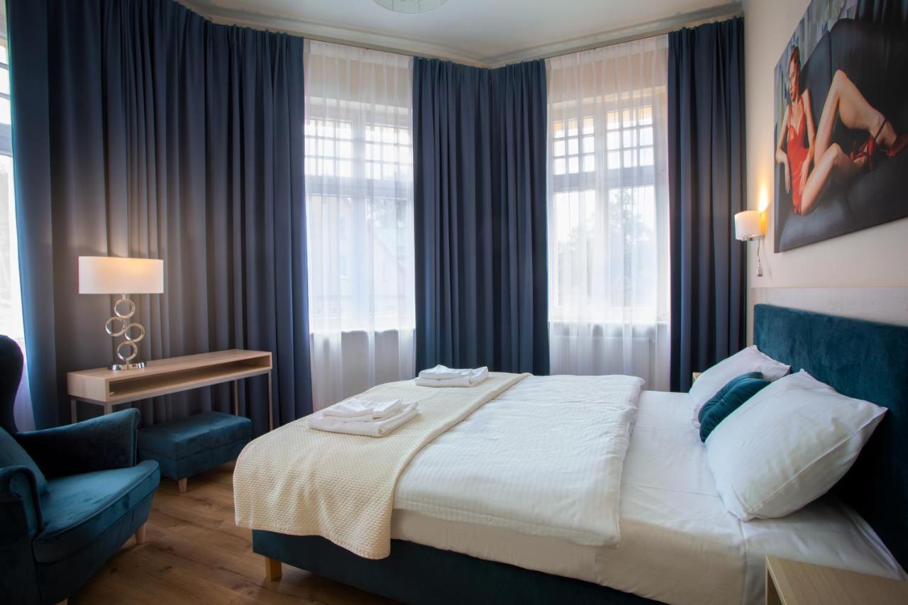 Polonia Hotel Kudowa-Zdrój Buitenkant foto