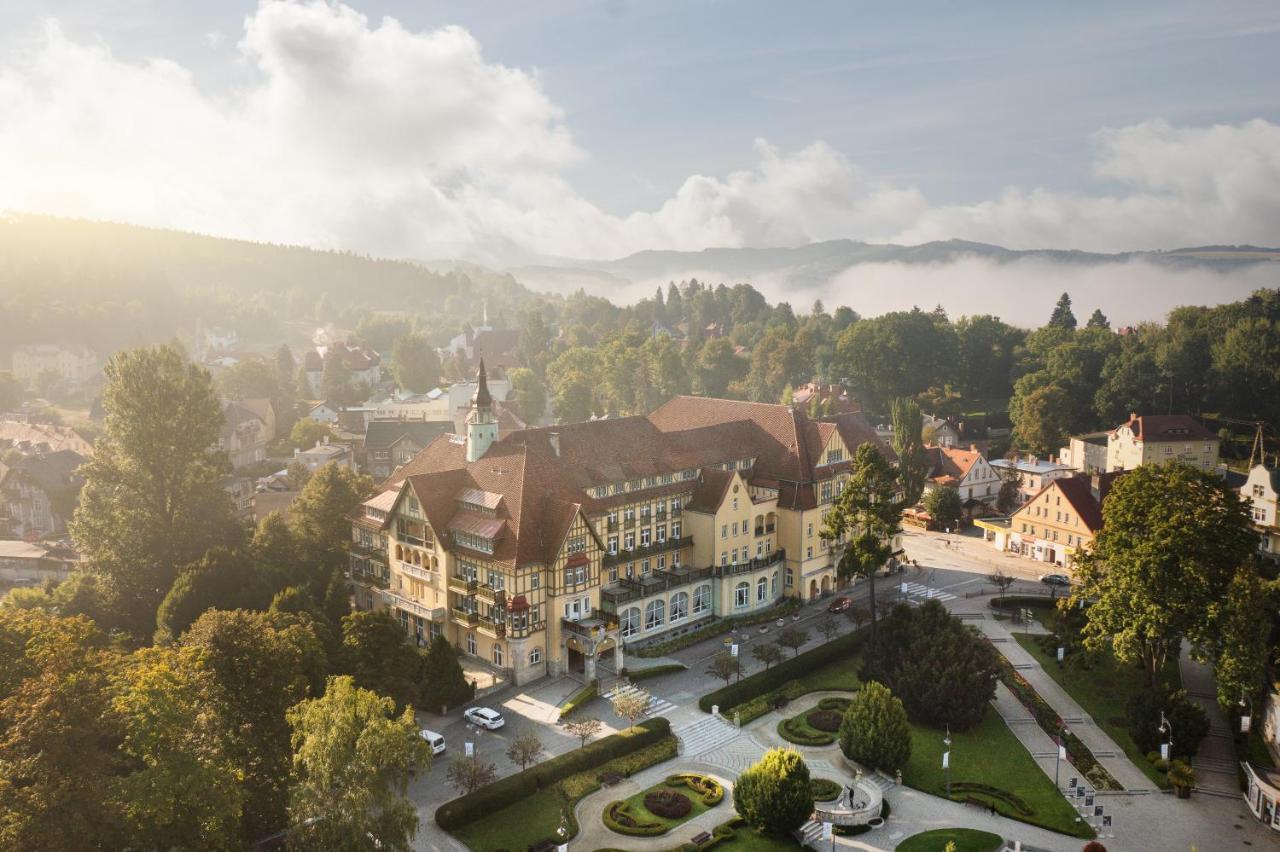 Polonia Hotel Kudowa-Zdrój Buitenkant foto