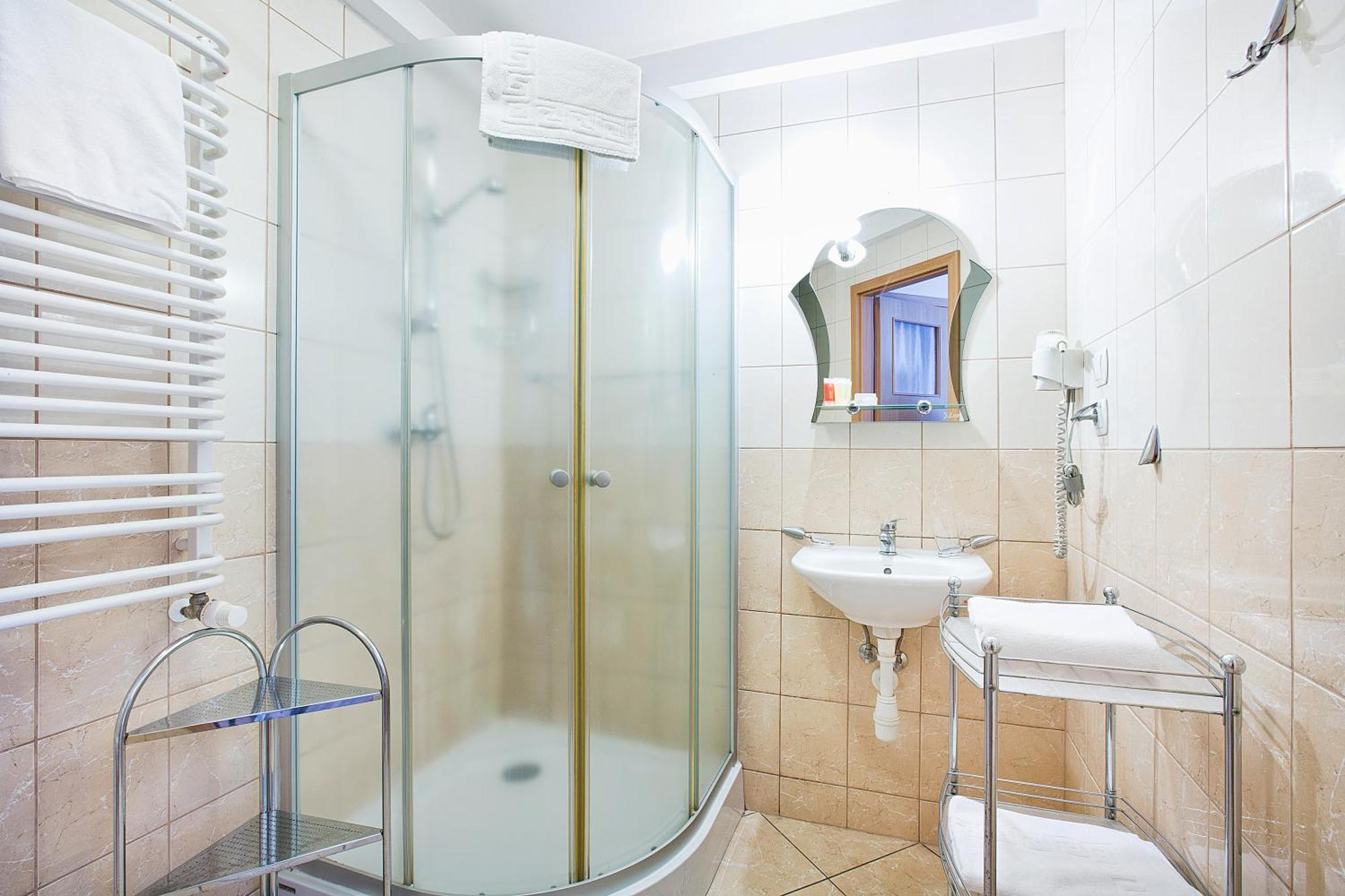 Polonia Hotel Kudowa-Zdrój Buitenkant foto