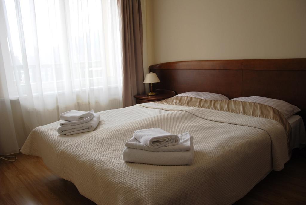 Polonia Hotel Kudowa-Zdrój Buitenkant foto