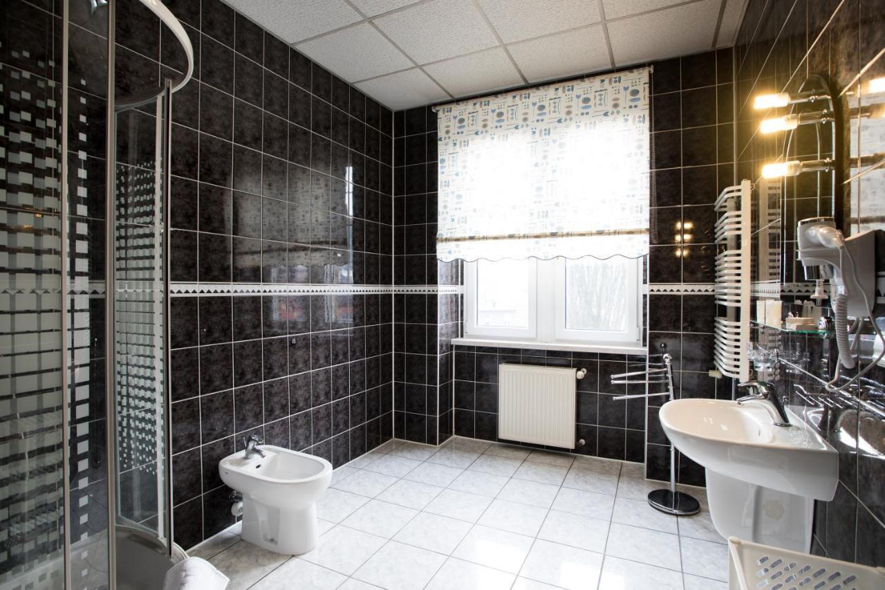Polonia Hotel Kudowa-Zdrój Buitenkant foto